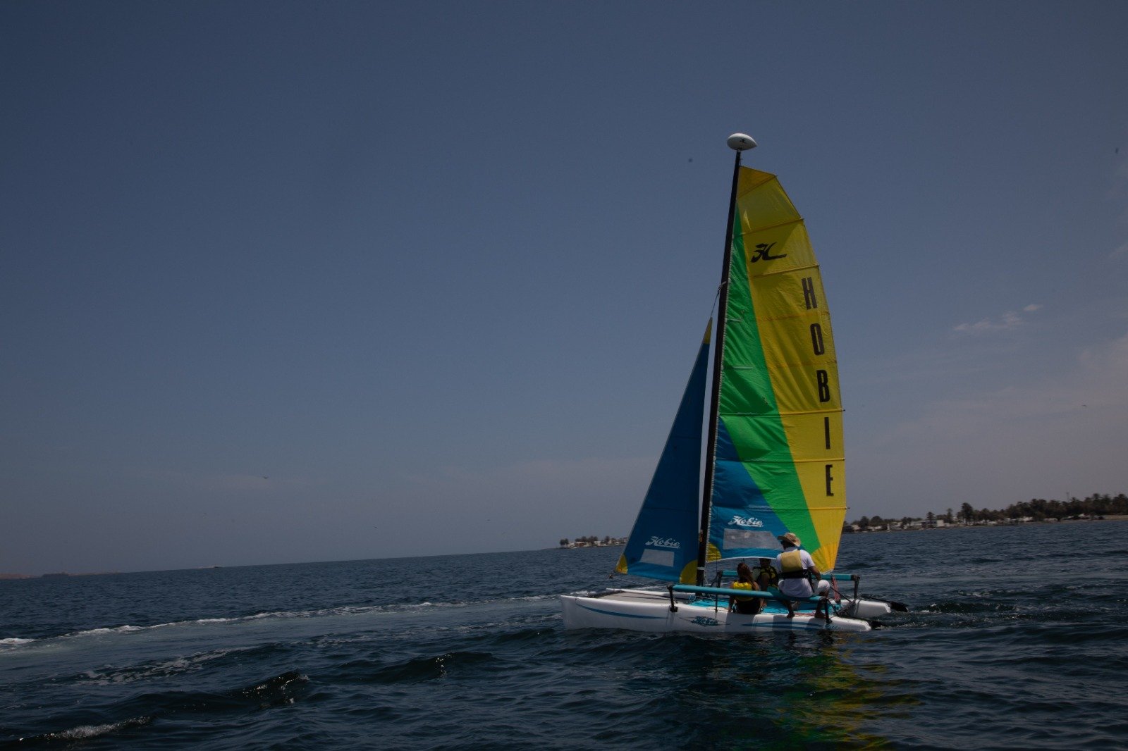 Foto PROMPERÚ. Paseo en catamarán. Reserva Nacional de Paracas.