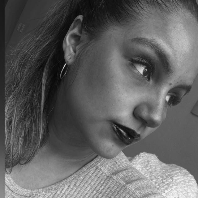 Lic. Milagros Fernández Surco — Estudiante de Turismo, Hotelería y Gastronomía